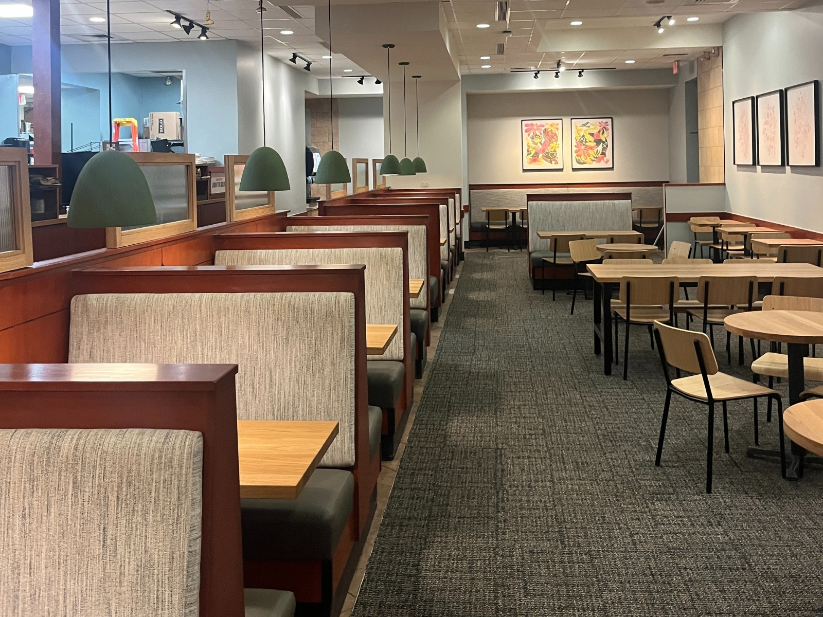 Panera Bread Store Refreshes &mdash; photo 4